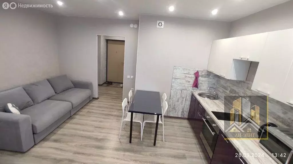 Квартира-студия: Казань, улица Братьев Батталовых, 20к2 (27 м) - Фото 1