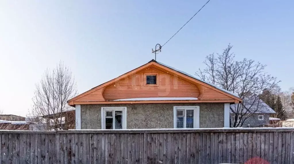 Дом в Тюменская область, Тюменский муниципальный округ, д. Малые ... - Фото 1