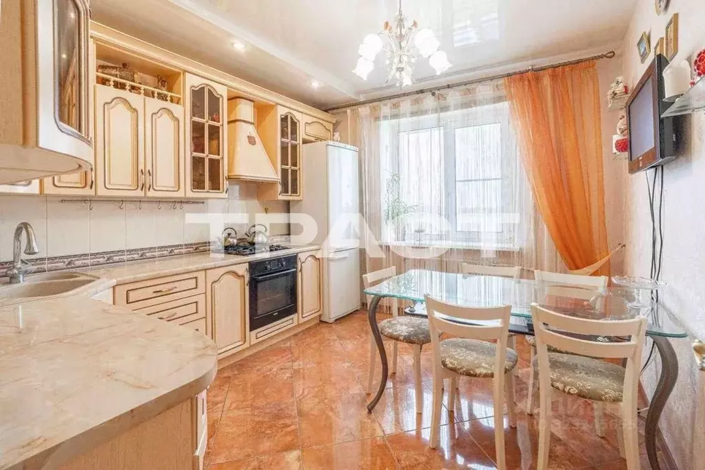 2-к кв. Воронежская область, Воронеж Детский пер., 24 (73.7 м) - Фото 1