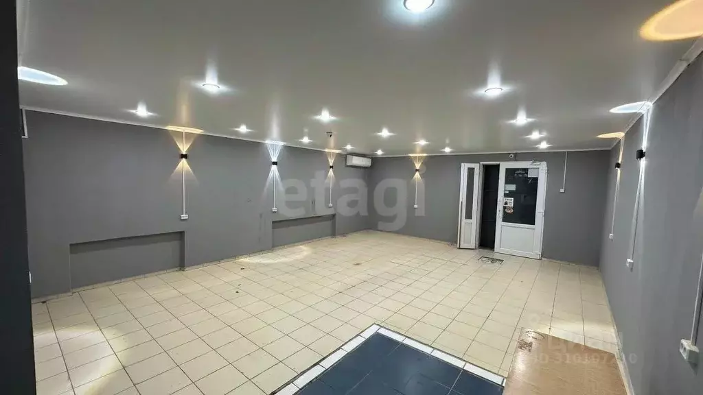 Офис в Крым, Армянск ул. Железнодорожная, 3 (50 м) - Фото 2