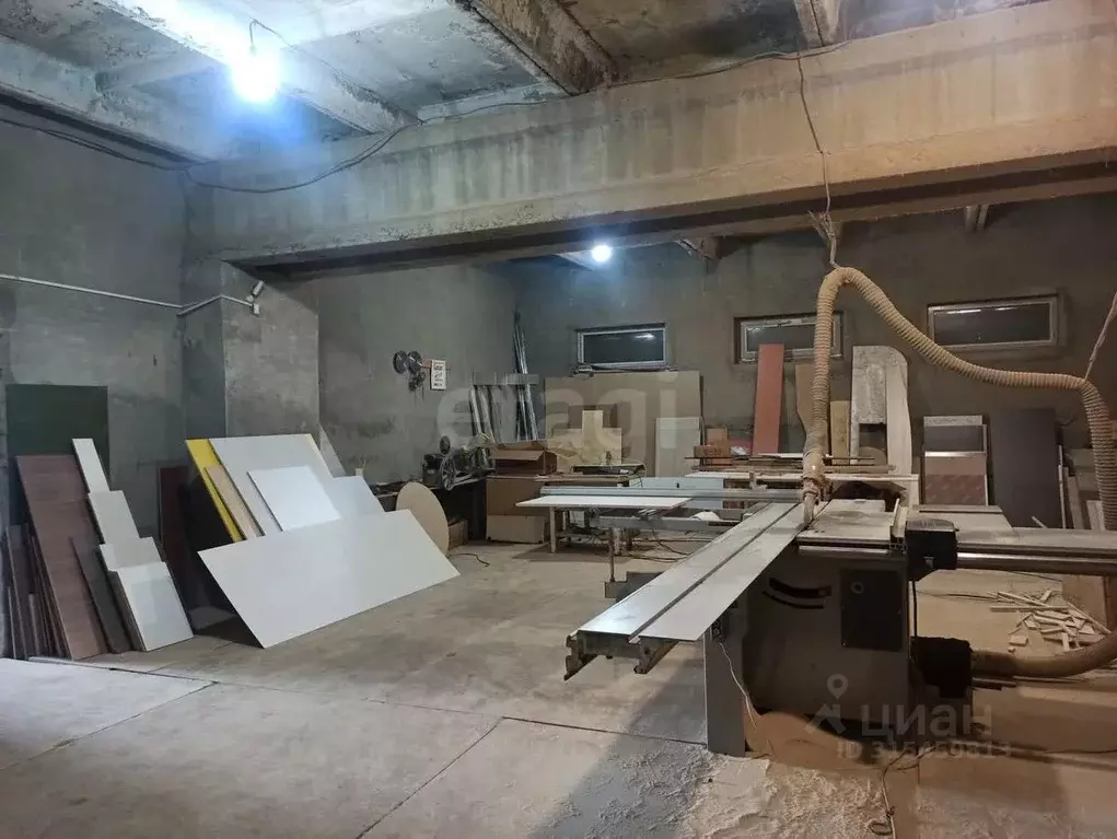 Помещение свободного назначения в Свердловская область, Верхняя Салда ... - Фото 1