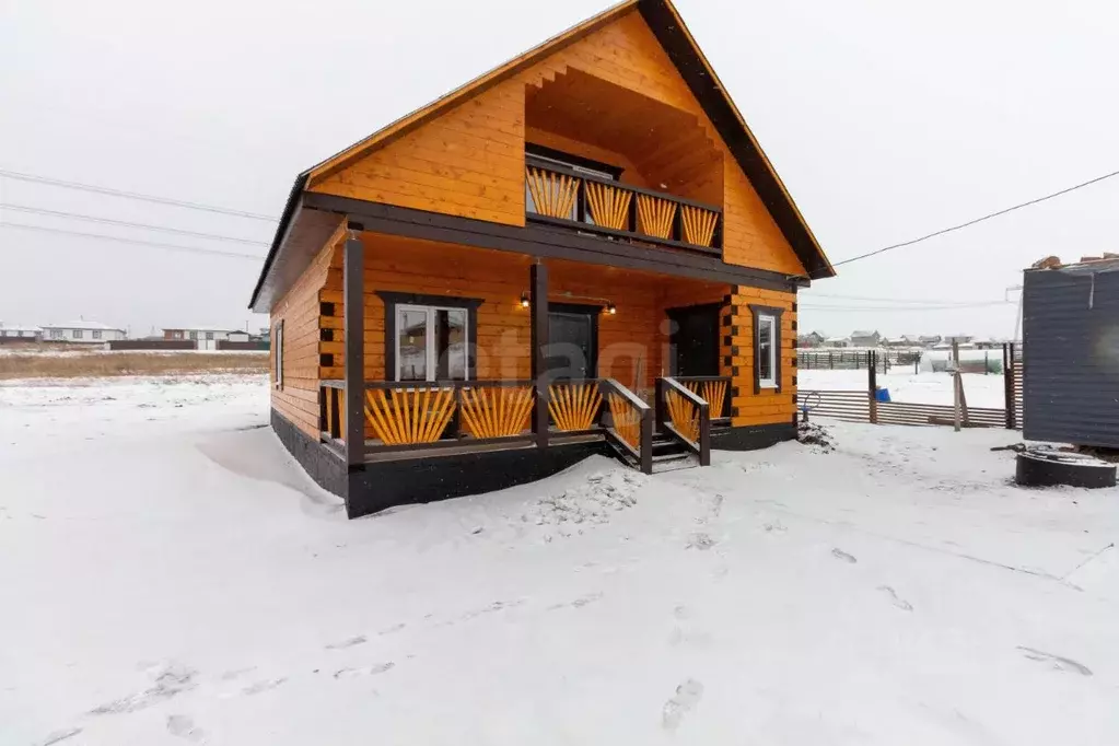 Дом в Красноярский край, Красноярск городской округ, д. Бугачево пер. ... - Фото 1