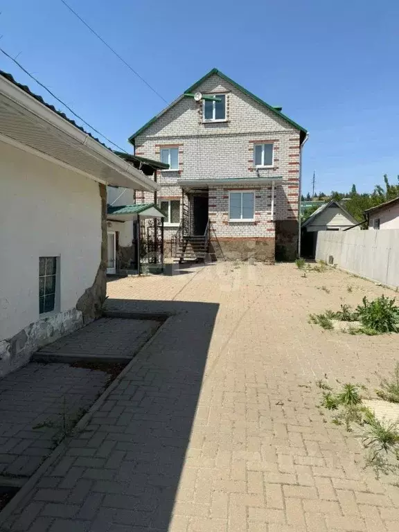 Дом в Белгородская область, Белгород ул. 8 Марта (165 м) - Фото 1