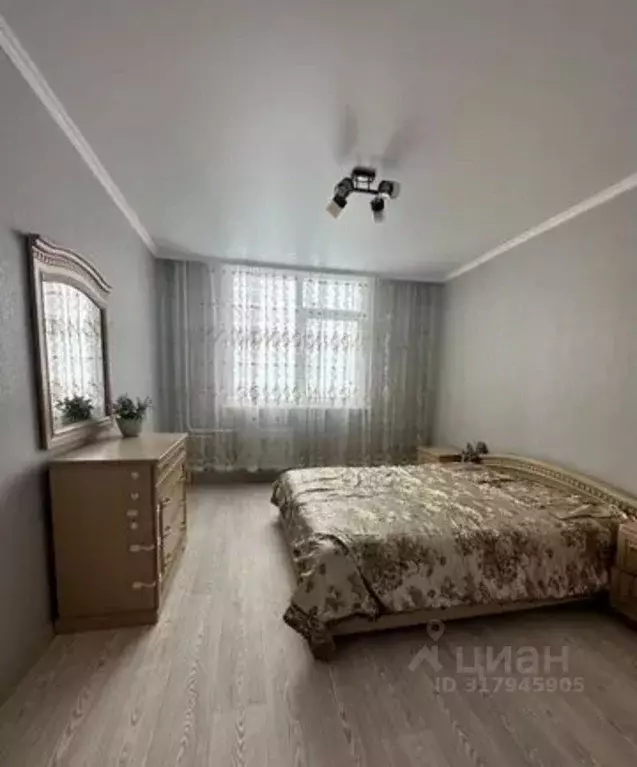2-к кв. Оренбургская область, Оренбург Уральская ул., 2/25 (50.0 м) - Фото 0