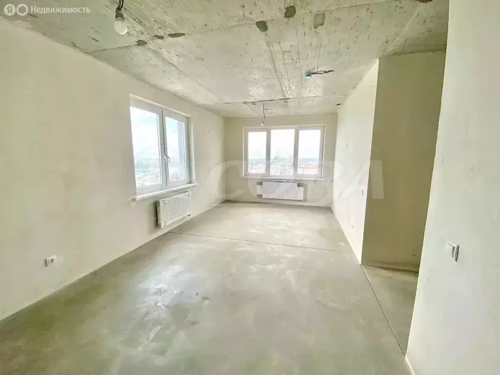 2-комнатная квартира: Тюмень, Лесопарковая улица, 1к2 (56.7 м) - Фото 1