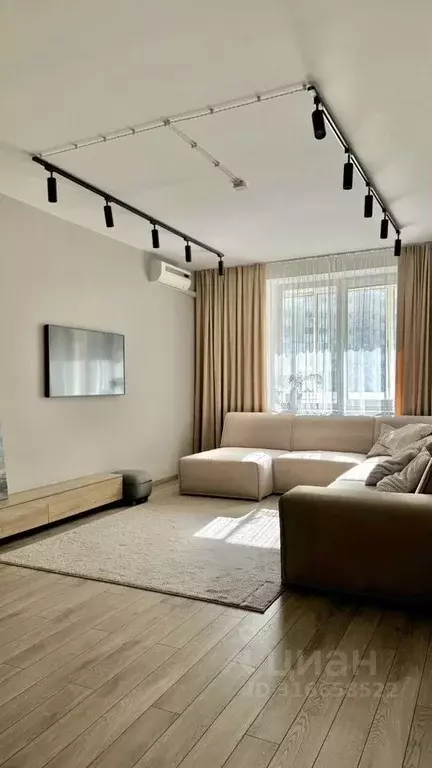 2-к кв. Свердловская область, Екатеринбург ул. Радищева, 33 (87.0 м) - Фото 1