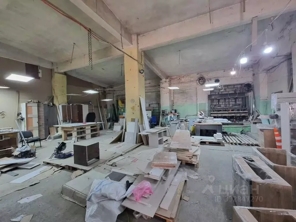 Производственное помещение в Севастополь ул. Соловьева, 1А (200 м) - Фото 1