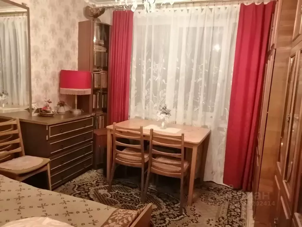 Комната Санкт-Петербург просп. Ветеранов, 93 (13.0 м) - Фото 1