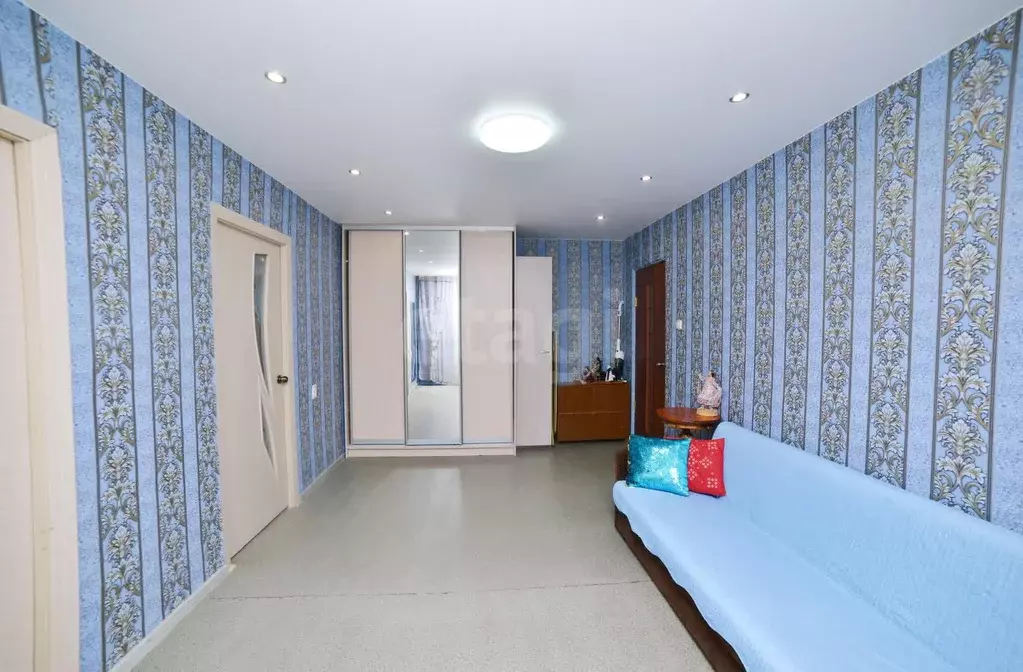 Квартира, 4 комнаты, 61.7 м - Фото 0