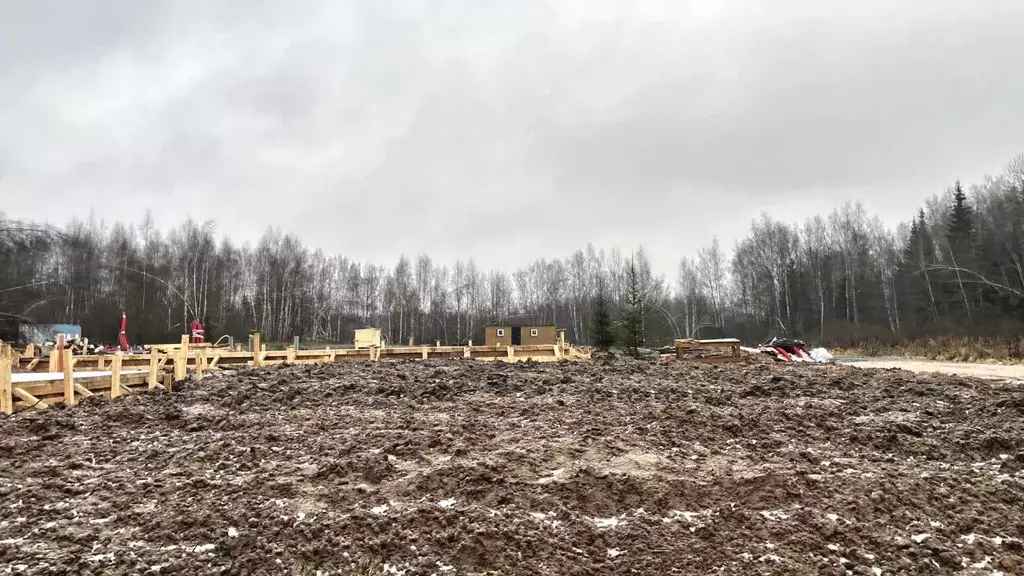 Участок в Московская область, Дмитровский муниципальный округ, д. ... - Фото 1