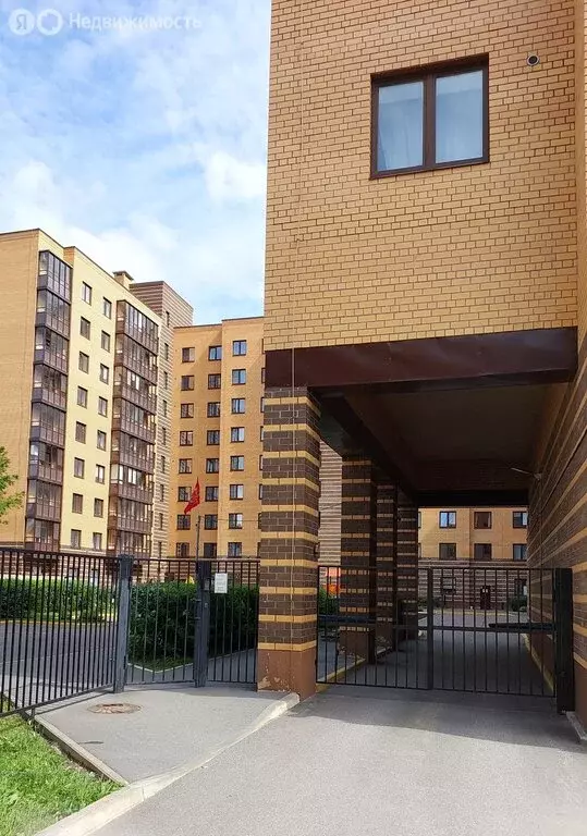 2-комнатная квартира: Гатчина, улица Хохлова, 20 (66.7 м) - Фото 2
