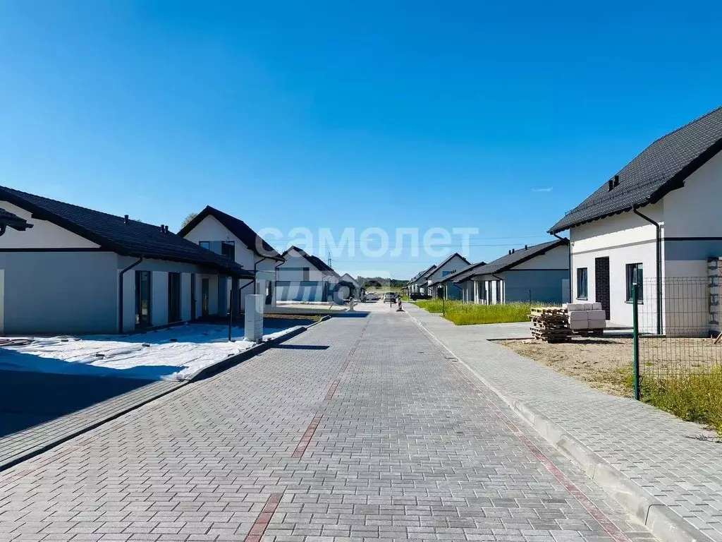 Дом в Калининградская область, Гурьевский муниципальный округ, пос. ... - Фото 1