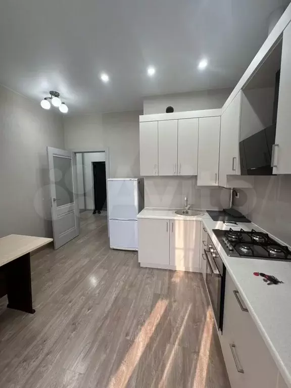 1-к. квартира, 45 м, 7/9 эт. - Фото 1