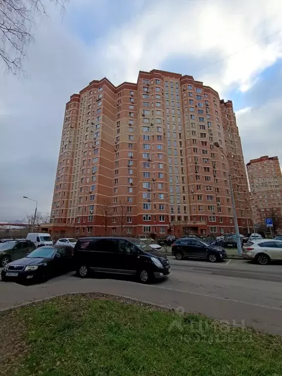 2-к кв. Москва, Москва, Московский г. 3-й мкр, 5 (64.2 м) - Фото 1