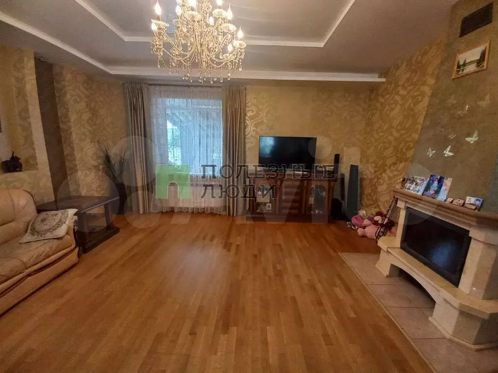 Дом 286 м на участке 10 сот. - Фото 1
