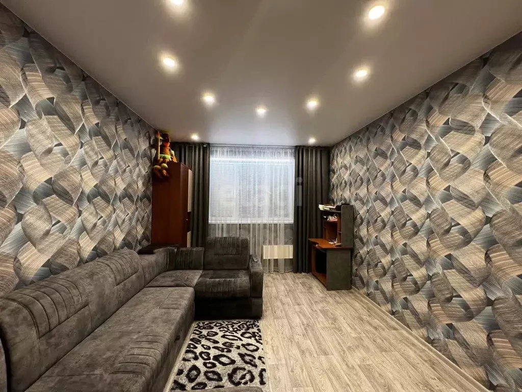 2-к кв. Красноярский край, Норильск Югославская ул., 36 (52.1 м) - Фото 0