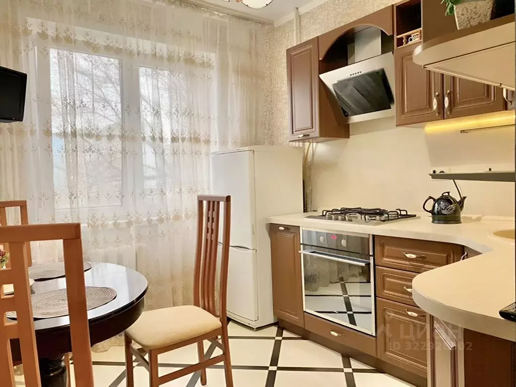 2-к кв. Липецкая область, Липецк 15-й мкр, 16 (54.0 м) - Фото 2