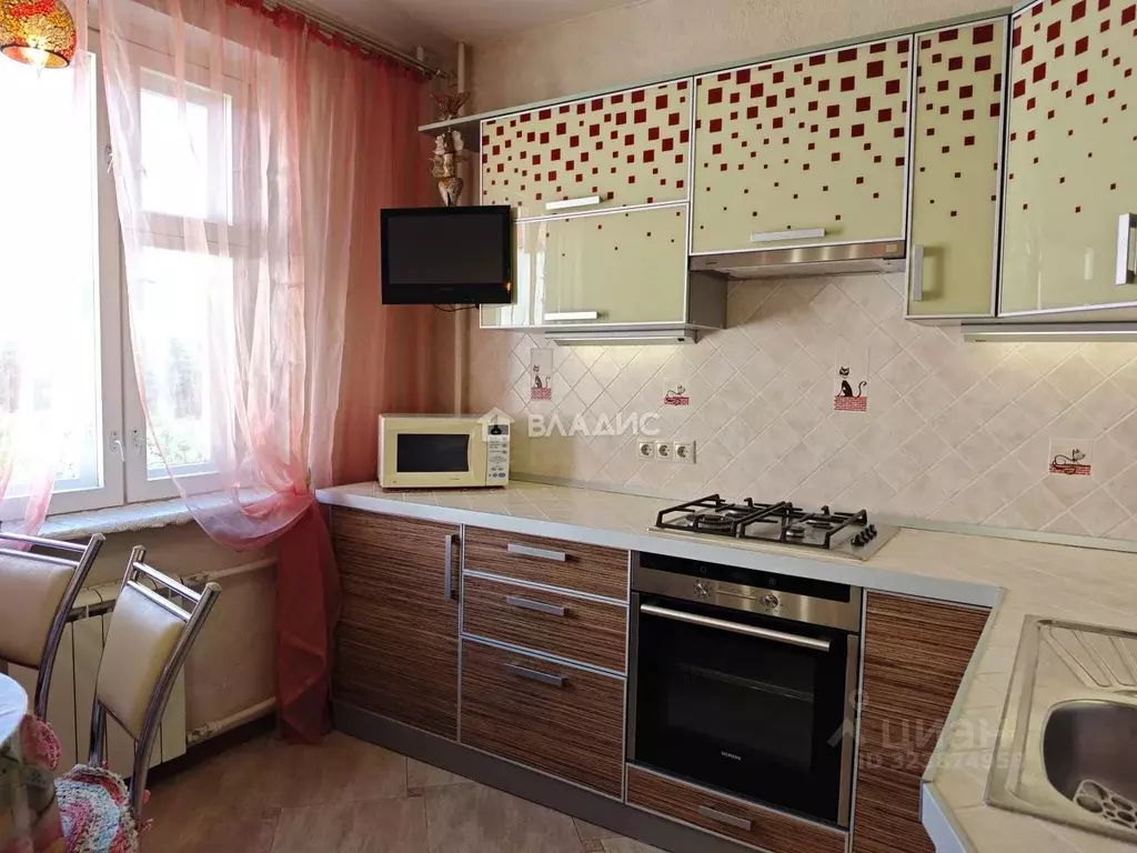 3-к кв. Воронежская область, Воронеж просп. Патриотов, 50В (67.5 м) - Фото 1