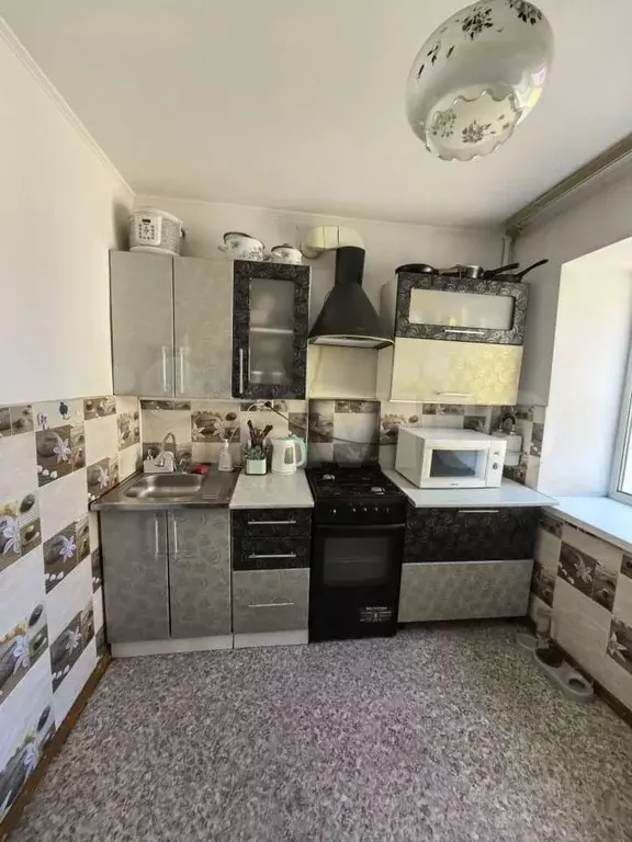 1-к. квартира, 30,4 м, 2/4 эт. - Фото 0