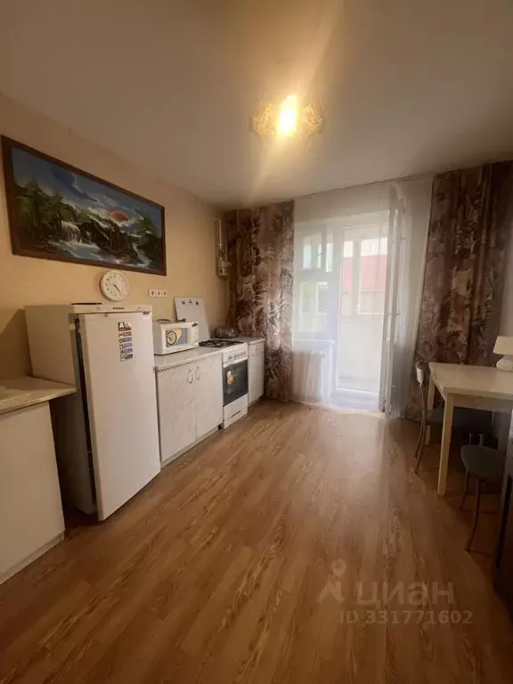 2-к кв. Псковская область, Псков Народная ул., 4Б (55.0 м) - Фото 1