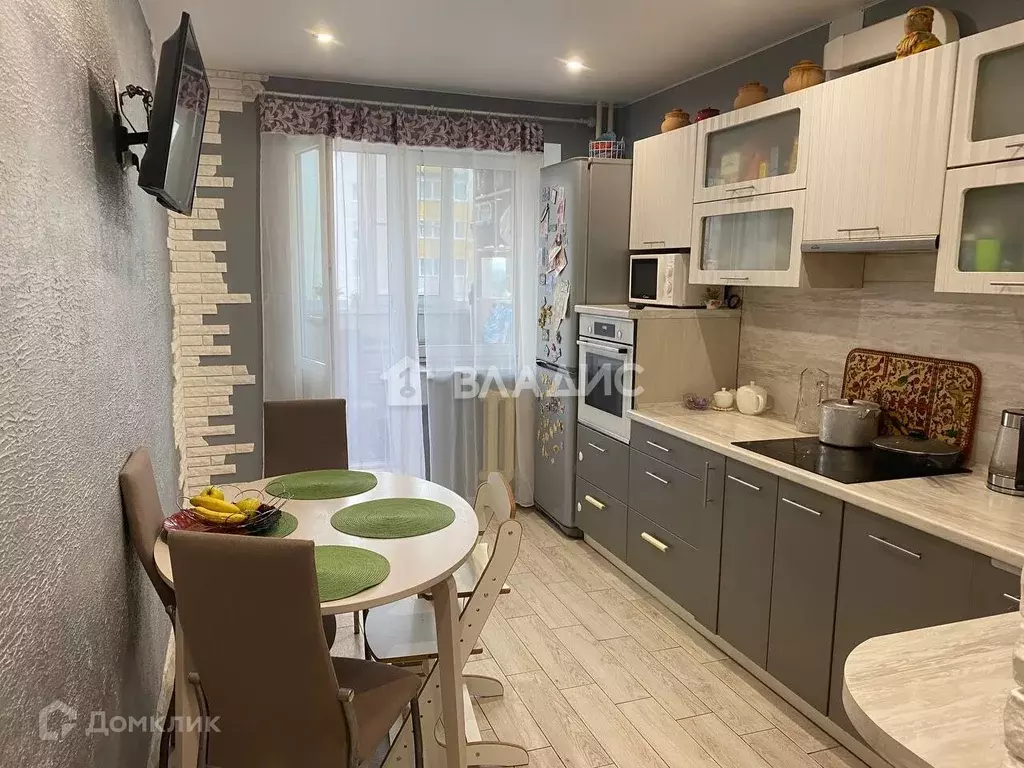 Продаётся 2-к квартира, 56.4 м - Фото 0