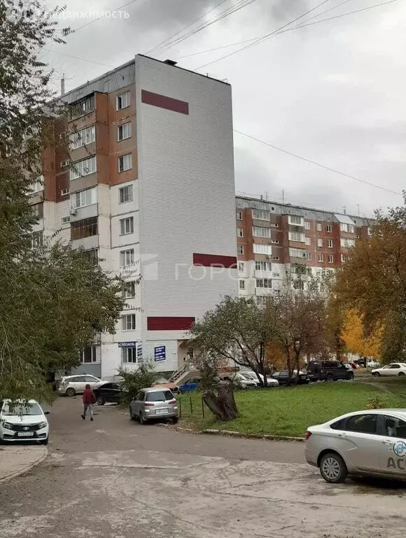 3-комнатная квартира: Барнаул, улица Попова, 102 (65.7 м) - Фото 0