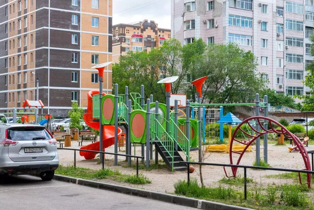 2-к кв. Амурская область, Благовещенск ул. Шимановского, 80 (79.0 м) - Фото 2