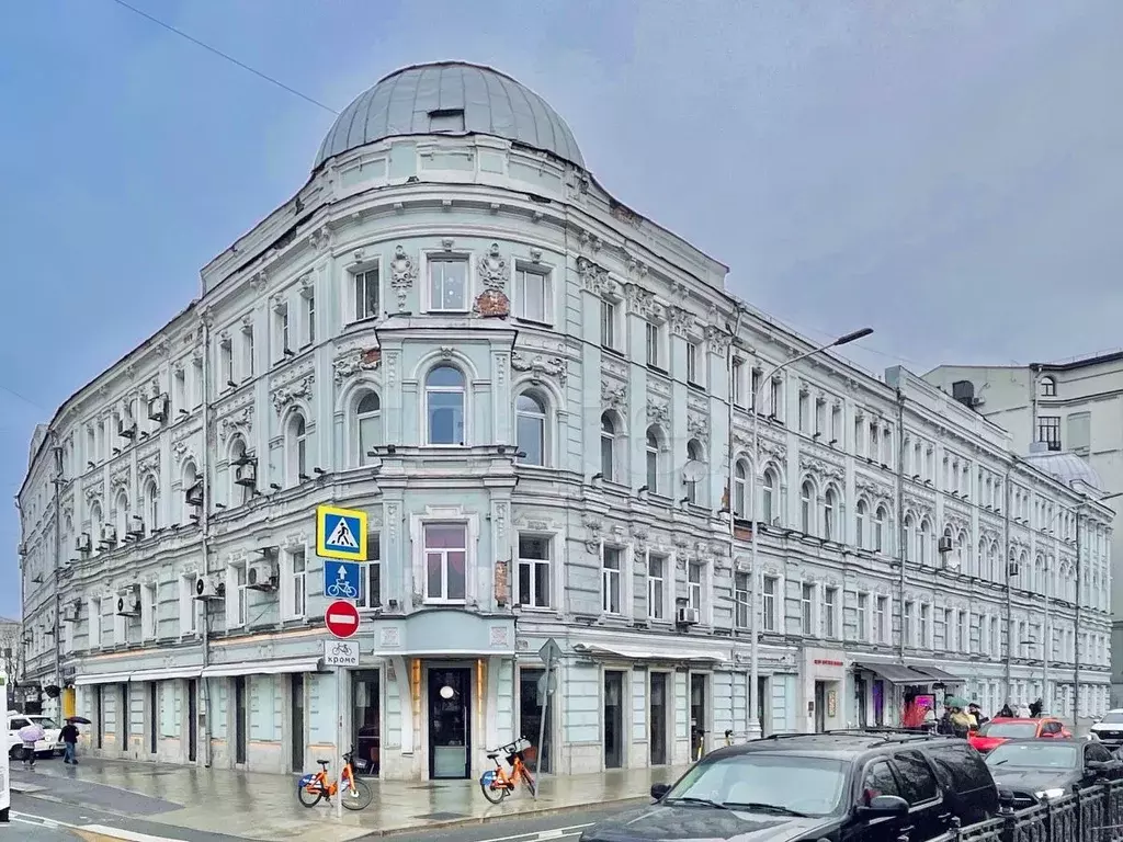 Офис в Москва Малая Бронная ул., 2С1 (672 м) - Фото 0