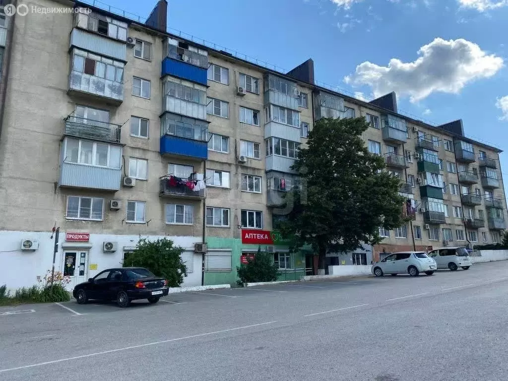 1-комнатная квартира: посёлок Верхнебаканский, Коммунистическая улица, ... - Фото 0