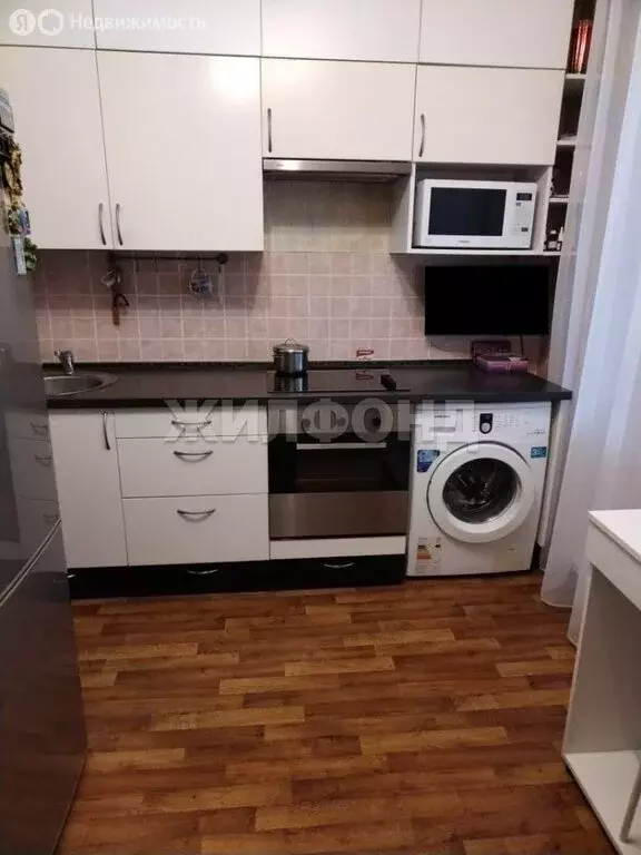 1-комнатная квартира: Новосибирск, Спортивная улица, 3 (34 м) - Фото 1