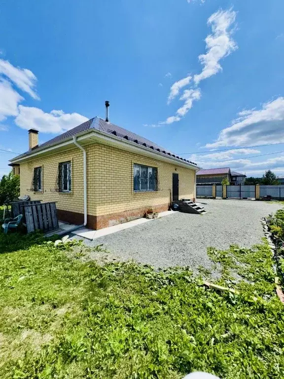 Дом в Свердловская область, Екатеринбург Полевской тракт, 22-й км, 9В ... - Фото 2