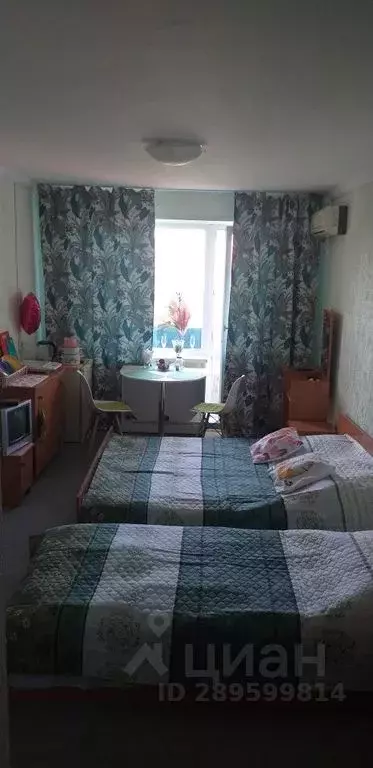 Комната Крым, Черноморский район, с. Межводное ул. Советская, 21 - Фото 0