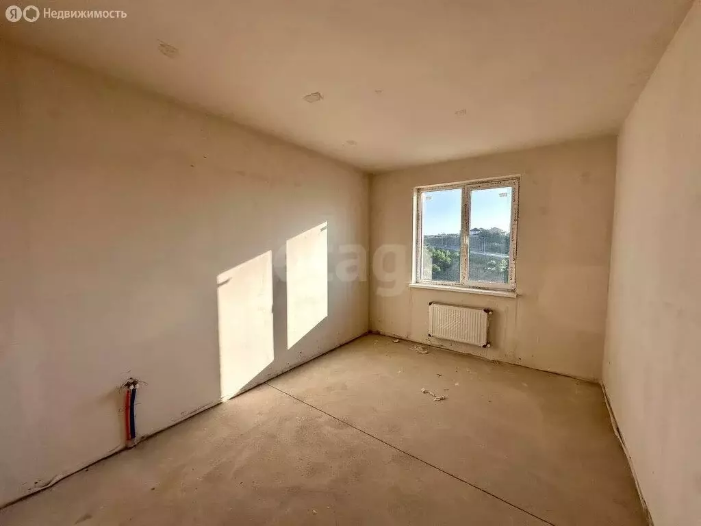 2-комнатная квартира: село Мирное, улица Крымской Весны, 6к2 (59.5 м) - Фото 1