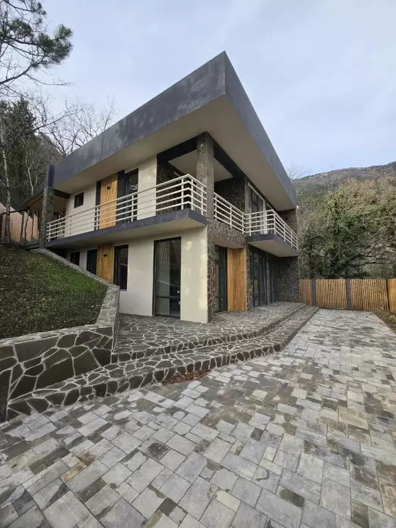 Дом в Крым, Ялта муниципальный округ, Виноградное пгт ул. Яузы (175 м) - Фото 1