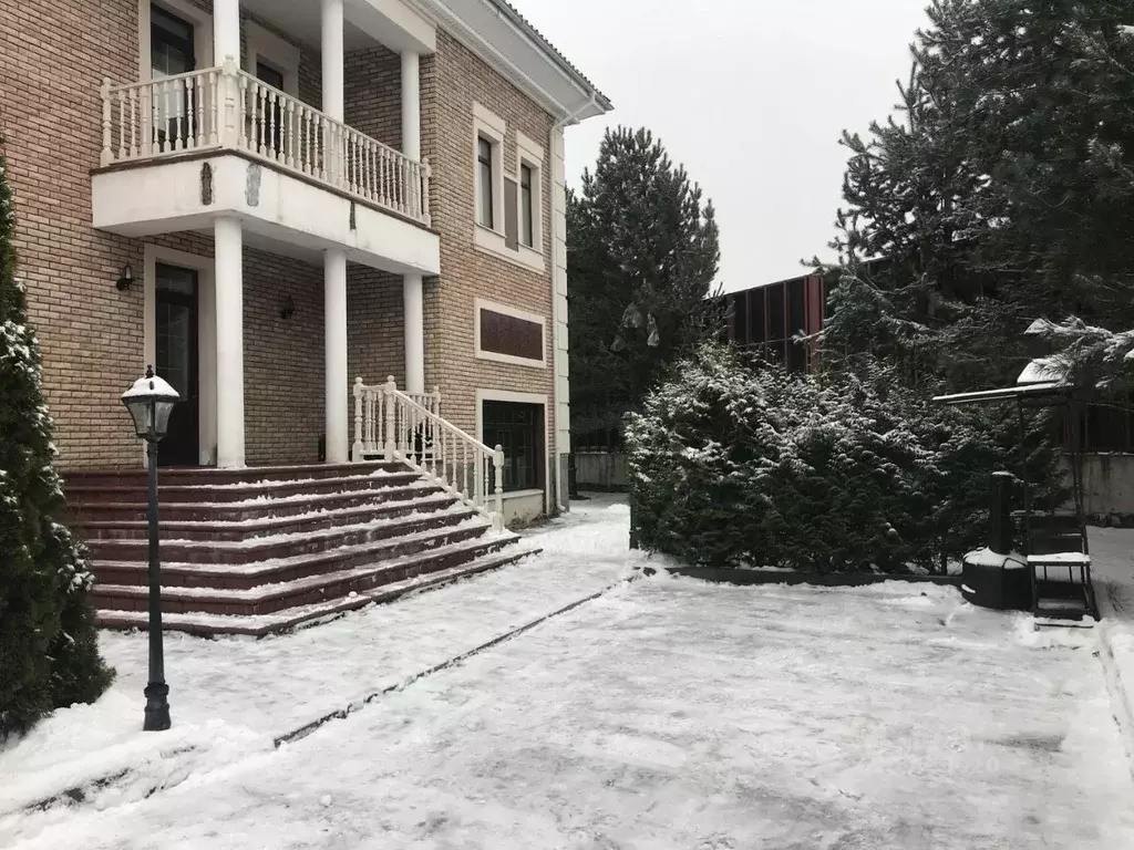 Дом в Московская область, Красногорск городской округ, д. Поздняково, ... - Фото 1