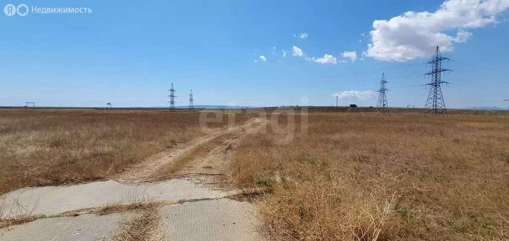 Участок в Владиславовка, Красноармейская улица (528 м) - Фото 2