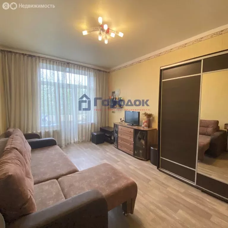 3-комнатная квартира: Каменск-Уральский, Каменская улица, 9 (80 м) - Фото 2