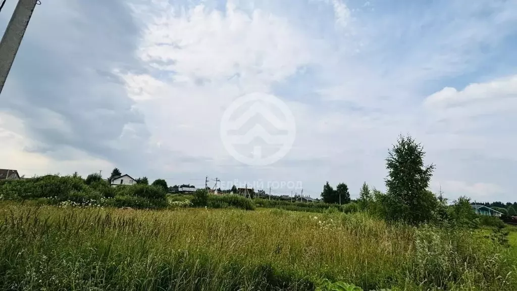 Участок в Московская область, Клин городской округ, Октава кп ул. ... - Фото 1