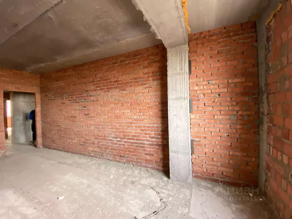 2-к кв. Северная Осетия, Владикавказ ул. Хадарцева, 41 (78.4 м) - Фото 2