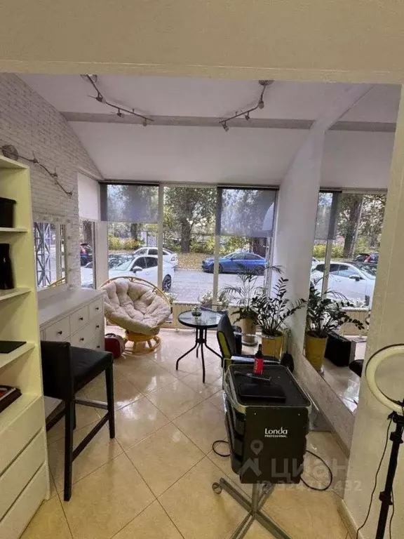 Помещение свободного назначения в Самарская область, Тольятти ул. ... - Фото 2