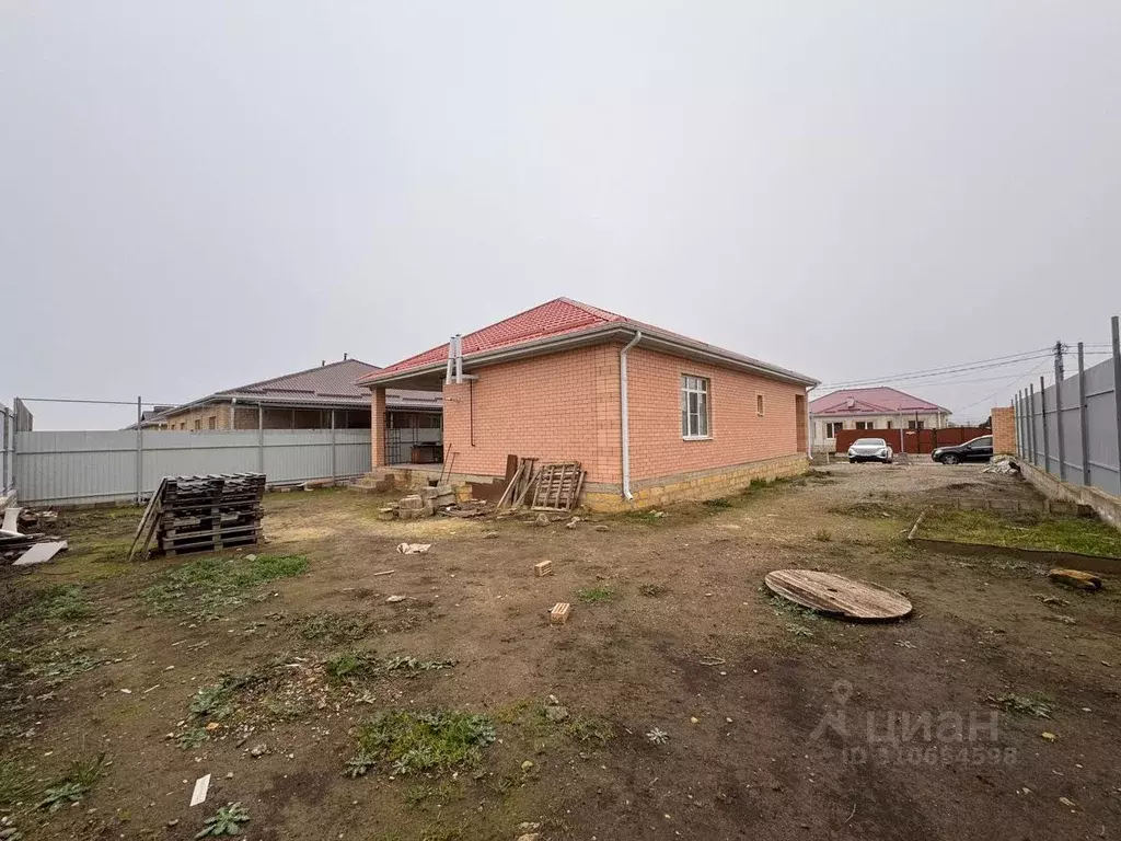 Дом в Ставропольский край, Михайловск Шпаковский район, ул. Александра ... - Фото 2