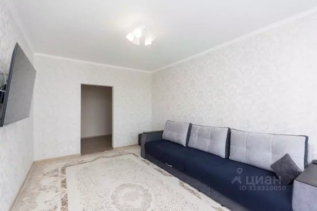 2-к кв. Оренбургская область, Оренбург ул. Терешковой, 134А (61.7 м) - Фото 1