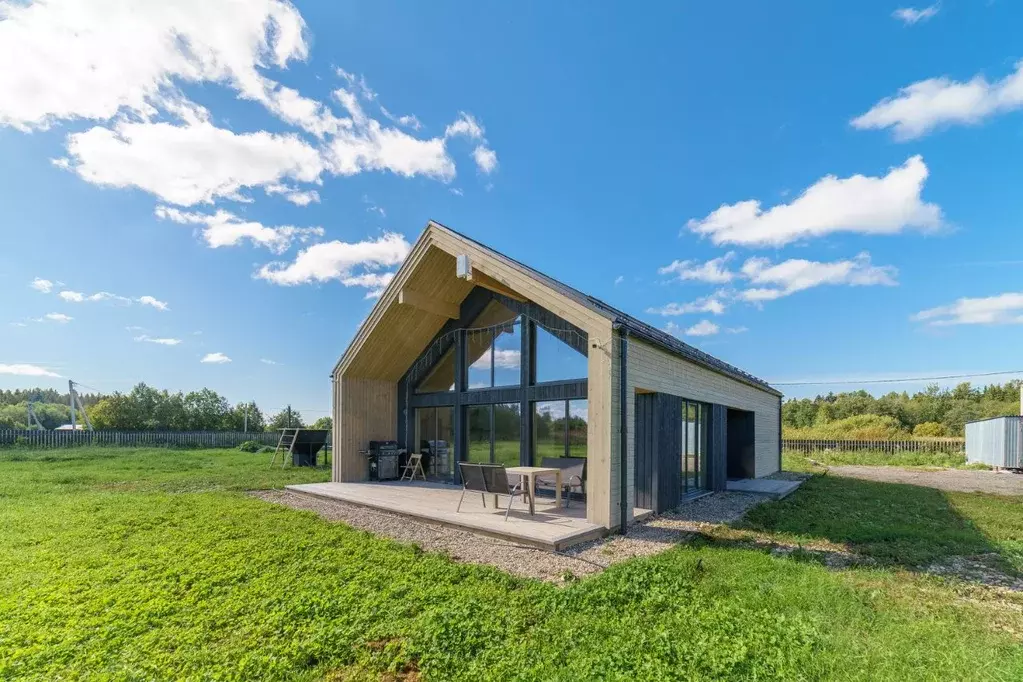 Дом в Ярославская область, Пошехонский муниципальный округ, д. Бабино  ... - Фото 1