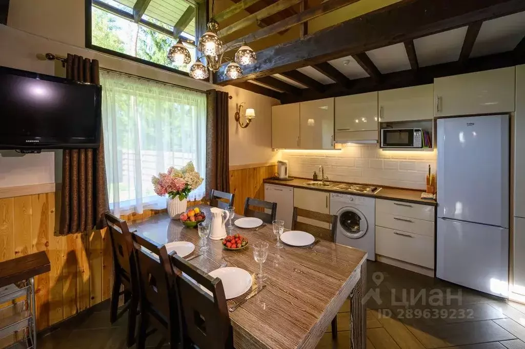 Дом в Ленинградская область, Приозерский район, Красноозерное с/пос, ... - Фото 1