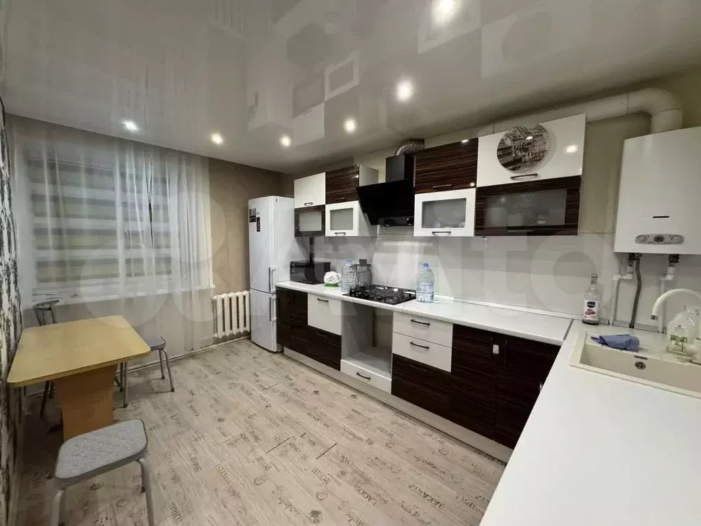 2-к. квартира, 50,6 м, 4/4 эт. - Фото 1