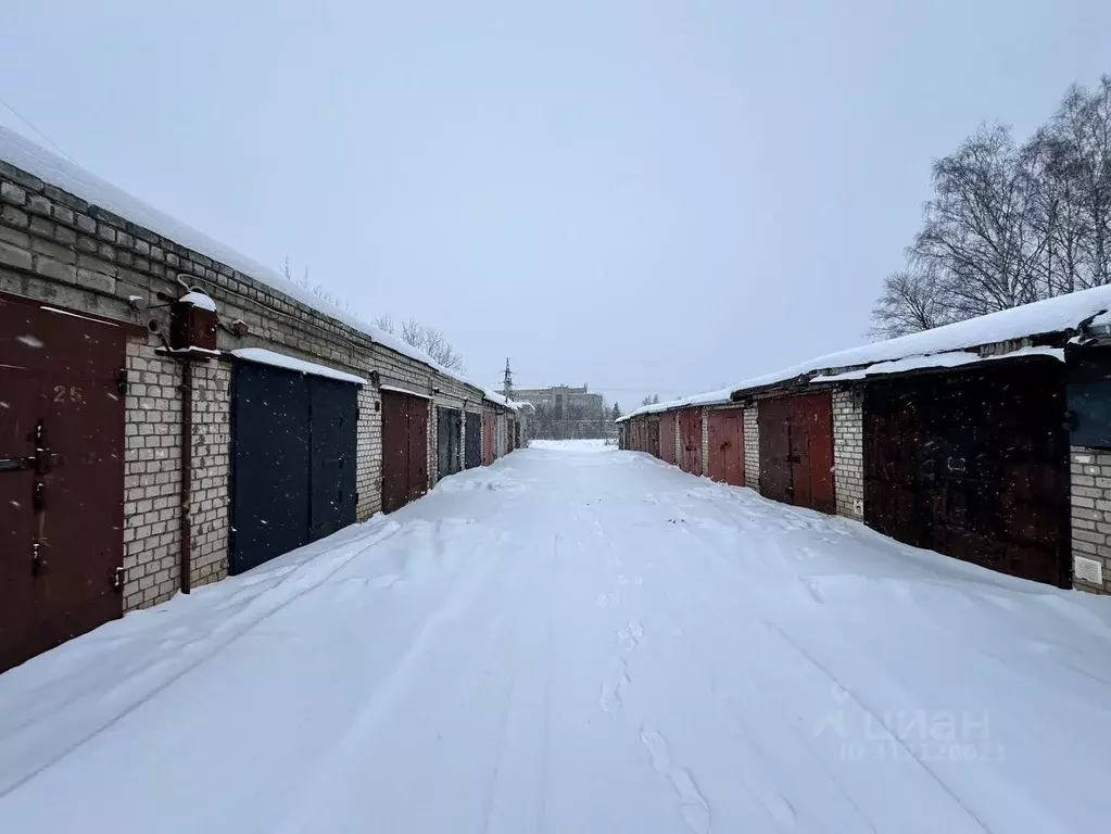 Гараж в Кировская область, Киров Зиновы сл., 24 (22 м) - Фото 1