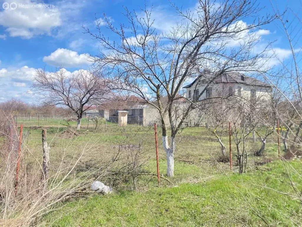 Участок в село Надежда, улица Мира (5 м) - Фото 1