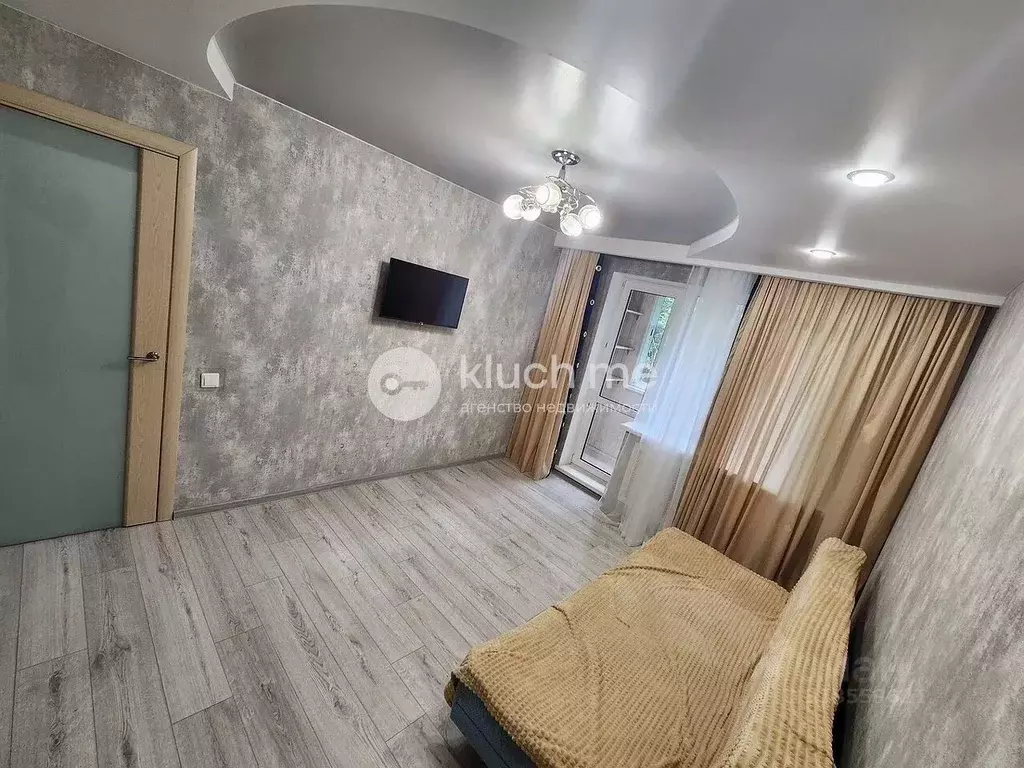 1-к кв. Татарстан, Казань Высотная ул., 7 (32.0 м) - Фото 1