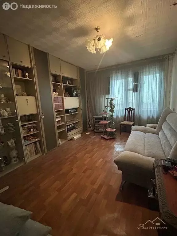 3-комнатная квартира: Казань, проспект Победы, 18 (55 м) - Фото 1