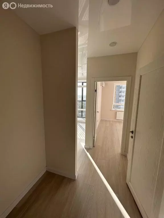 1-комнатная квартира: Екатеринбург, улица 8 Марта, 204 (34 м) - Фото 1